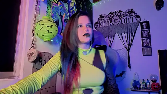 AshGraven online show from 28, 10, 2025