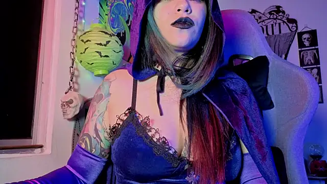 AshGraven online show from 30, 10, 2025