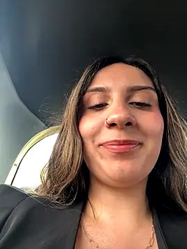 sarah honey   online show from 6, 11, 2025