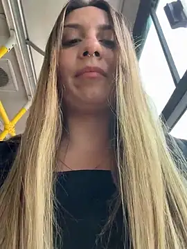 sarah honey   online show from 17, 7, 2026