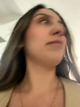 sarah honey   online show from 3, 11, 2025