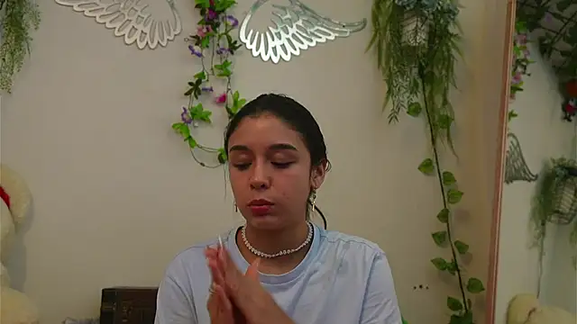 ISA NIXON online show from 30, 11, 2025