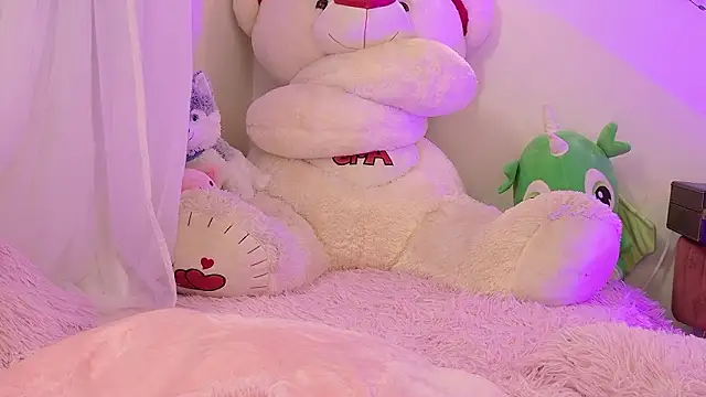 ISA NIXON online show from 22, 3, 2026