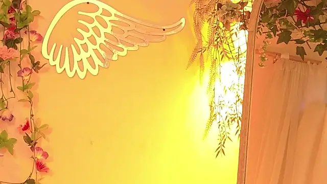 ISA NIXON online show from 11, 4, 2026