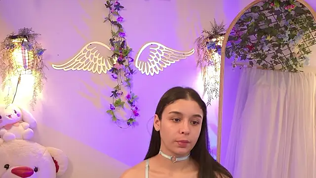 ISA NIXON online show from 27, 3, 2026