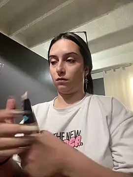 Kloe Novoa online show from 17, 12, 2025