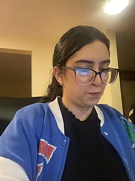 Kloe Novoa online show from 15, 4, 2026