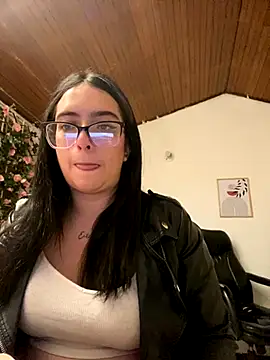 Kloe Novoa online show from 4, 11, 2025