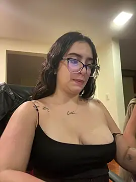 Kloe Novoa online show from 30, 3, 2026