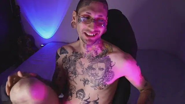 TokyoHatsumoto online show from 13, 11, 2025