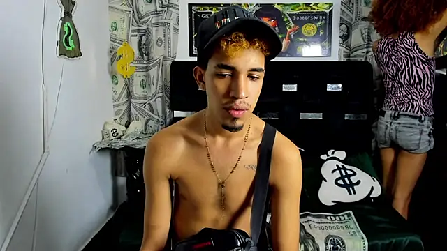 Horny Duo0 online show from 25, 11, 2025