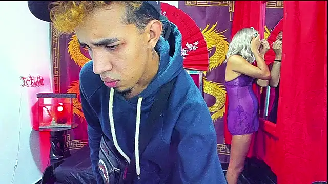 Horny Duo0 online show from 28, 11, 2025