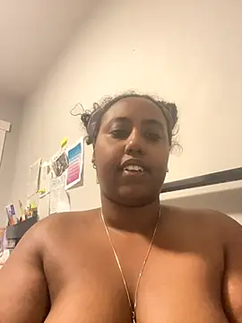 Ltbustybunny7 online show from 4, 11, 2025