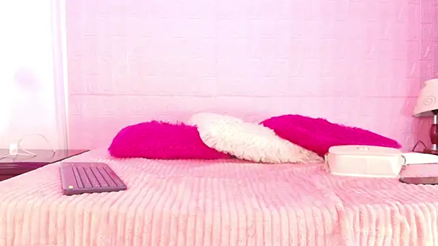 Skinny Nasty Dirty online show from 17, 11, 2025