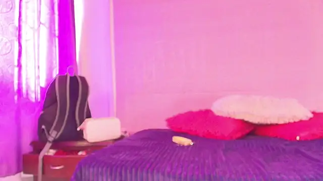 Skinny Nasty Dirty online show from 24, 10, 2025