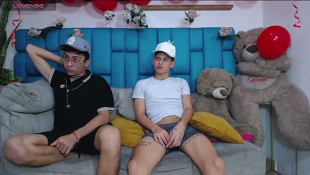 Snapshot of Hot_Boys_Latinos_X chatting on 15, 2, 2026 Hot Boys Latinos X online show from 15, 2, 2026