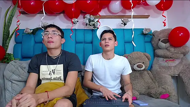 Snapshot of Hot_Boys_Latinos_X chatting on 14, 2, 2026 Hot Boys Latinos X online show from 14, 2, 2026