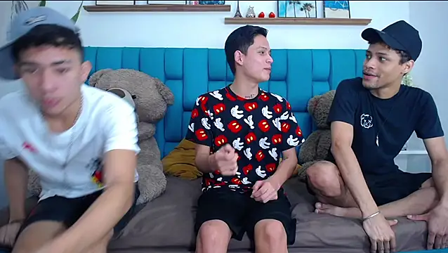 Snapshot of Hot_Boys_Latinos_X chatting on 1, 3, 2026 Hot Boys Latinos X online show from 1, 3, 2026