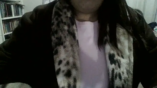 Snapshot of crazzyanne chatting on 28, 5, 2026 crazzyanne online show from 28, 5, 2026