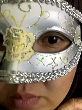 Snapshot of crazzyanne chatting on 29, 11, 2025 crazzyanne online show from 29, 11, 2025