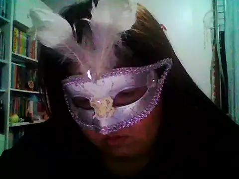 Snapshot of crazzyanne chatting on 4, 12, 2025 crazzyanne online show from 4, 12, 2025