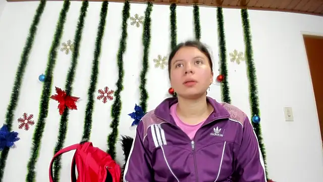 Vanessa Martinz online show from 26, 11, 2025