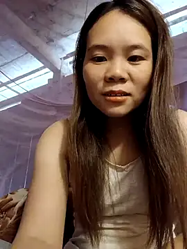 Snapshot of Bany_x chatting on 24, 11, 2025 Bany x online show from 24, 11, 2025