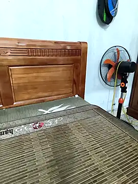 singlemom sexy online show from 13, 11, 2025