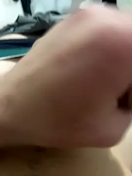 grossebite12335 online show from 17, 12, 2025