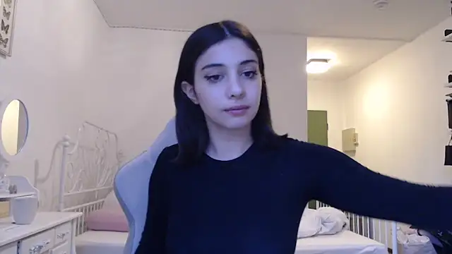 bellefleurrr online show from 23, 4, 2026