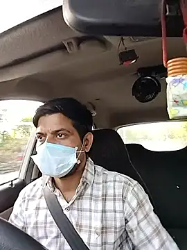 Snapshot of Heena-143 chatting on 9, 11, 2025 Heena-143 online show from 9, 11, 2025