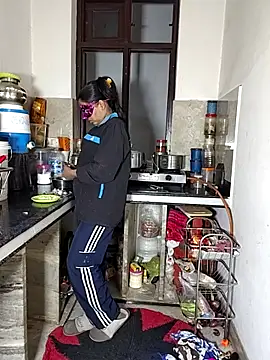 Heena-143 online show from 8, 2, 2026