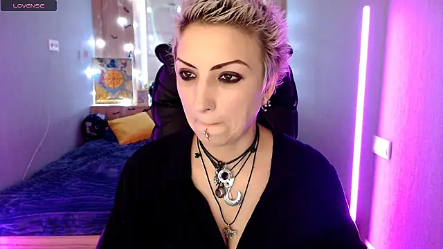 Sweet-n-Strong online show from 23, 11, 2025