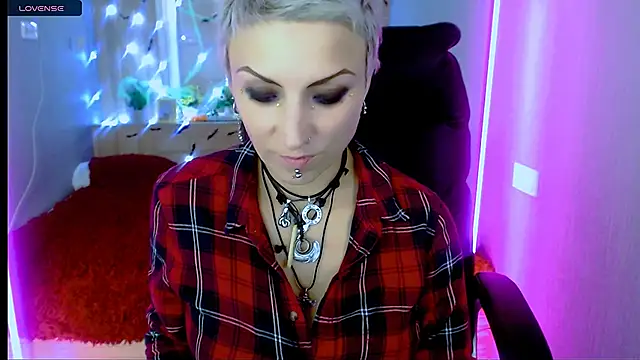 Sweet-n-Strong online show from 30, 10, 2025