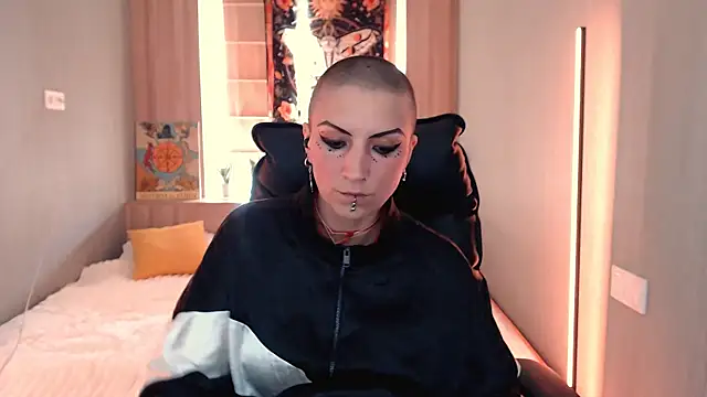 Snapshot of Sweet-n-Strong chatting on 6, 7, 2026 Sweet-n-Strong online show from 6, 7, 2026