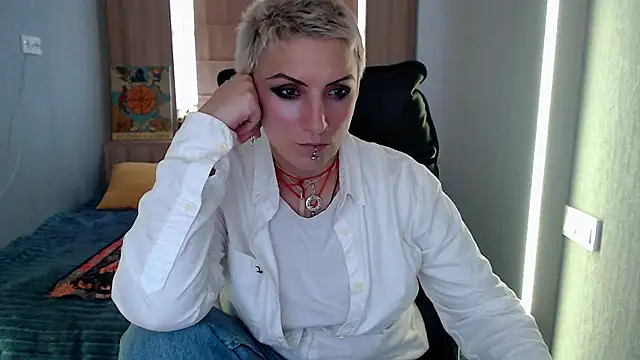 Snapshot of Sweet-n-Strong chatting on 20, 6, 2026 Sweet-n-Strong online show from 20, 6, 2026