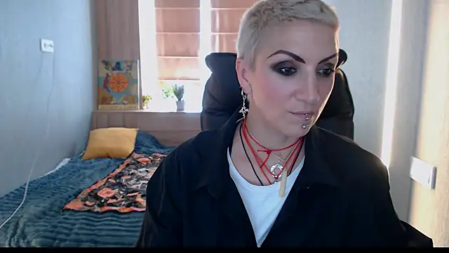 Snapshot of Sweet-n-Strong chatting on 8, 6, 2026 Sweet-n-Strong online show from 8, 6, 2026