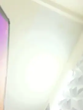 Minhnguyet-03 online show from 8, 11, 2025