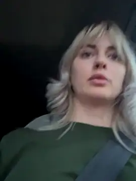 Snapshot of blondegirlx chatting on 26, 10, 2025 blondegirlx online show from 26, 10, 2025