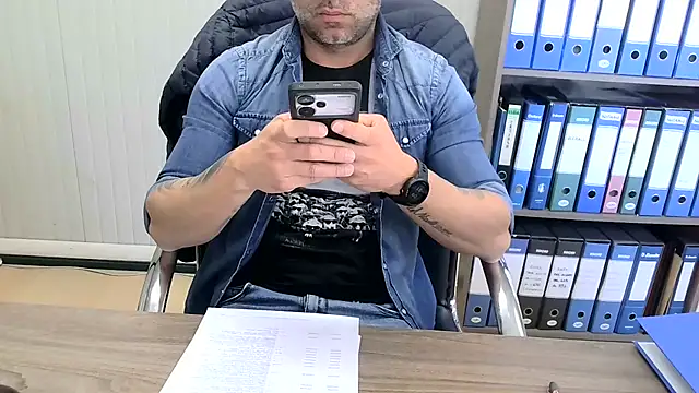 Evasionee online show from 8, 4, 2026