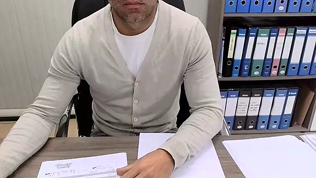 Evasionee online show from 27, 10, 2025