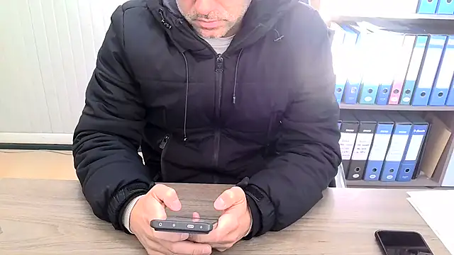 Evasionee online show from 1, 12, 2025