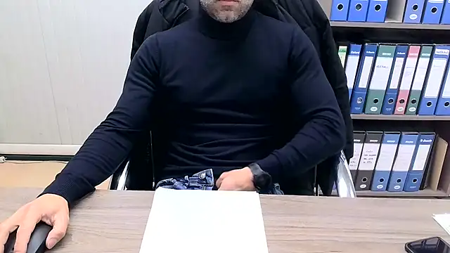 Evasionee online show from 15, 12, 2025