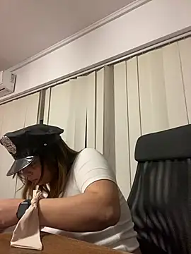 kittykelly online show from 12, 2, 2026