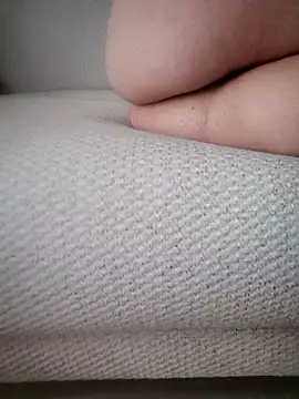 Angeldoram online show from 14, 5, 2026
