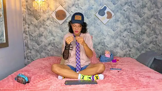 Snapshot of Indi_rave chatting on 18, 12, 2025 Indi rave online show from 18, 12, 2025