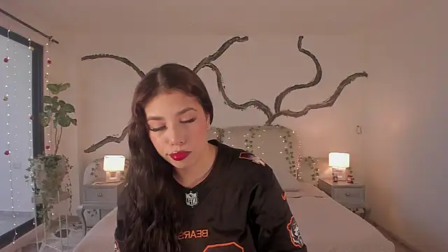 AsiaMillerr  online show from 22, 11, 2025