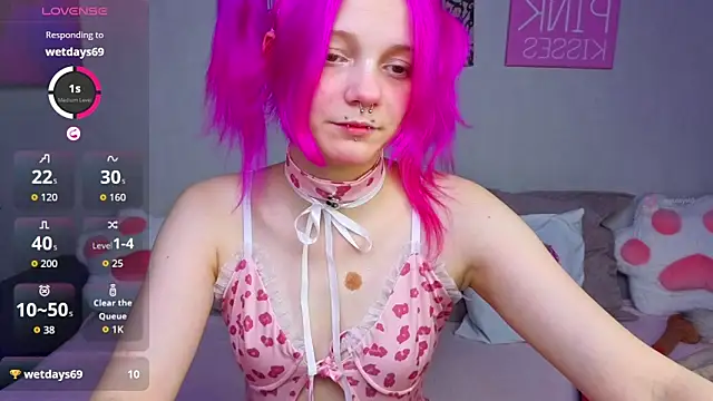 KittieHeart online show from 4, 4, 2026