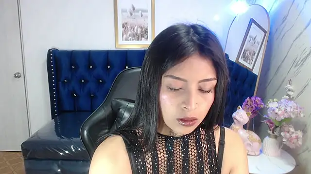 Cute Martina v online show from 30, 10, 2025