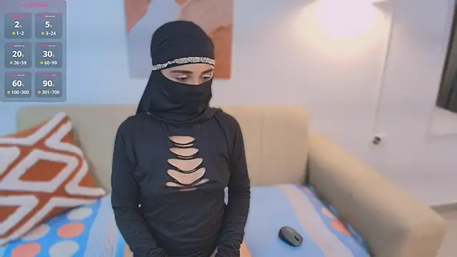 Snapshot of Lailaa_lush chatting on 19, 11, 2025 Lailaa lush online show from 19, 11, 2025